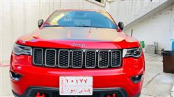 جیپ گراند شیرۆکی